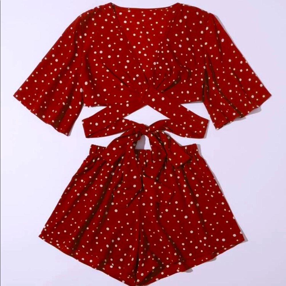 SHEIN Tie-front Shorts Set